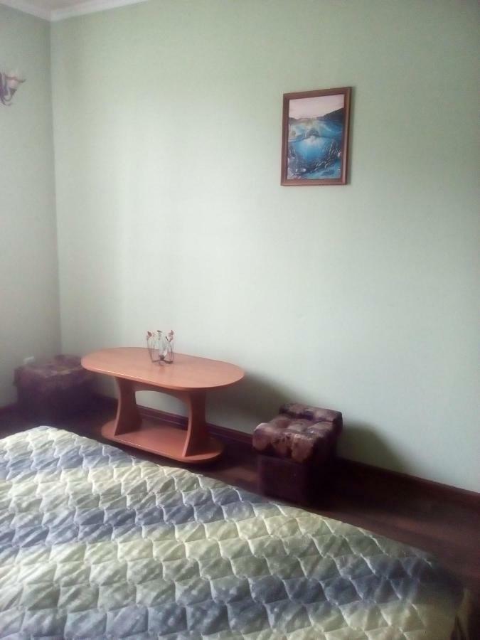 Гостевой Таунхаус Hotel Demidov Ngoại thất bức ảnh