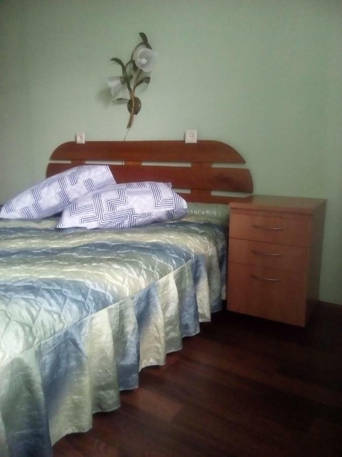 Гостевой Таунхаус Hotel Demidov Ngoại thất bức ảnh